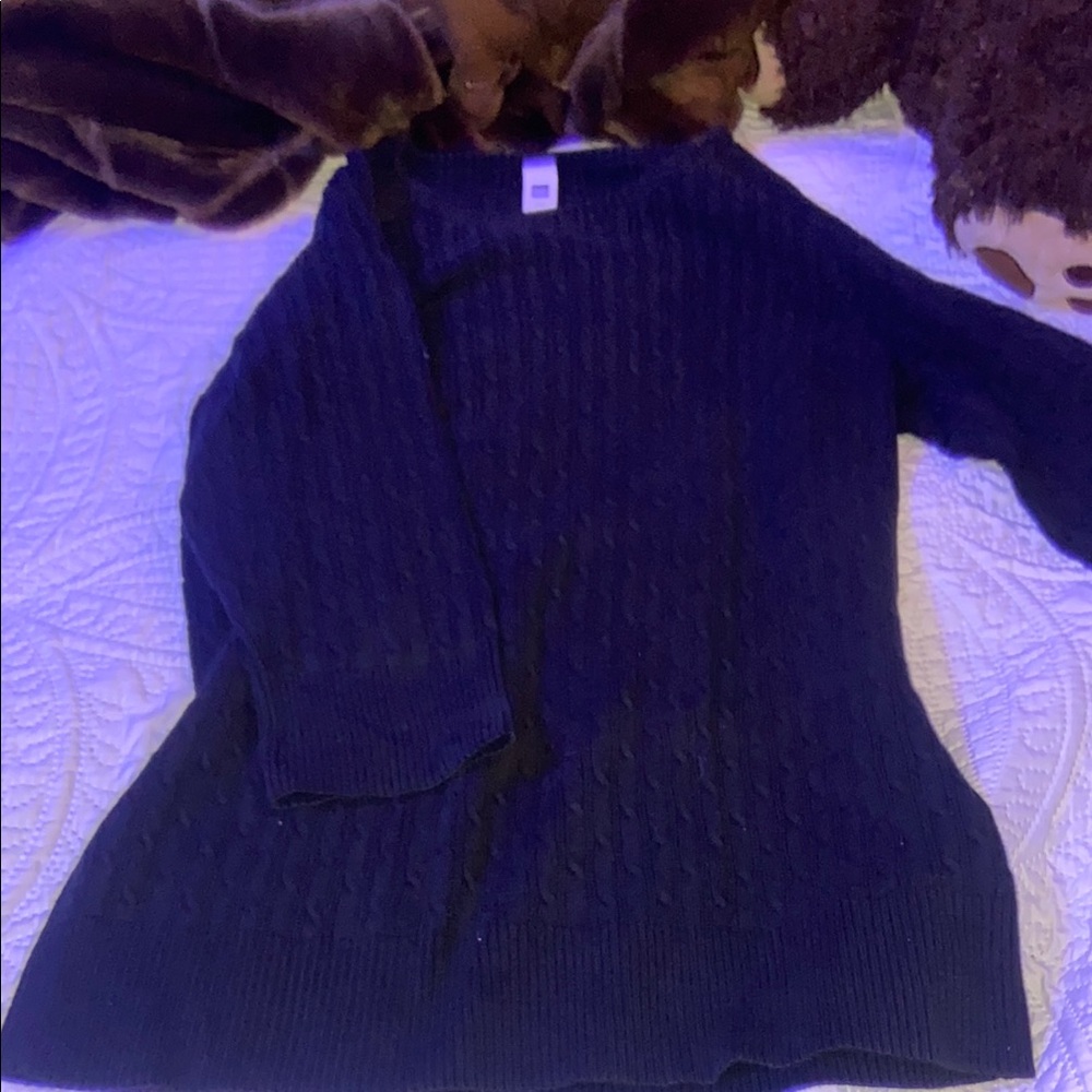 GAP Gray Cable Knit Sweater